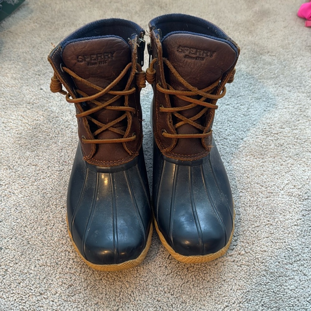 sperry boots